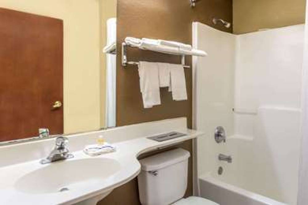 Microtel Inn & Suites By Wyndham Norcross 5