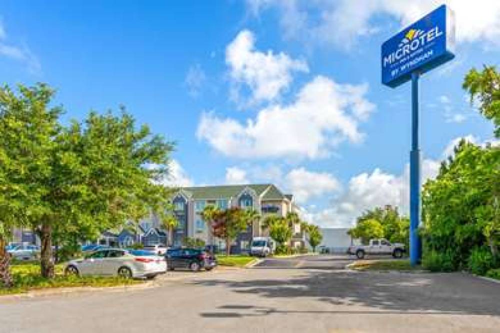 Microtel Inn & Suites By Wyndham Panama City 2