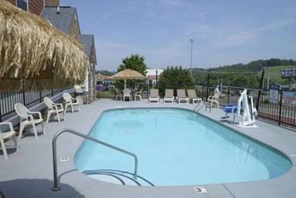 Microtel Inn & Suites By Wyndham Pigeon Forge 1