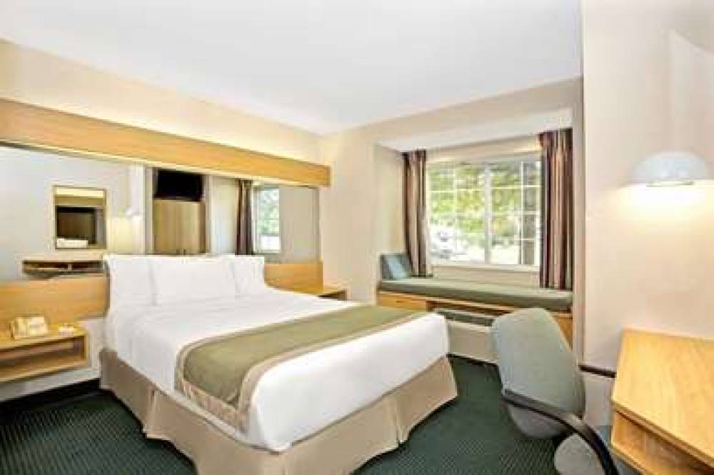 Microtel Inn & Suites By Wyndham Raleigh Durham Airport 8