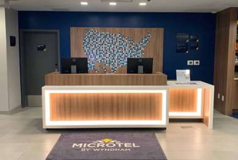 MICROTEL INN & SUITES BY WYNDHAM RE 3