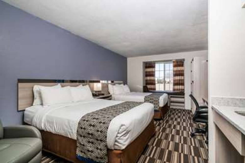 Microtel Inn & Suites By Wyndham Rochester Mayo Clinic North 8