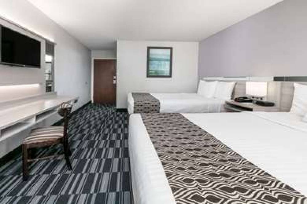 Microtel Inn & Suites By Wyndham Scott Lafayette 10