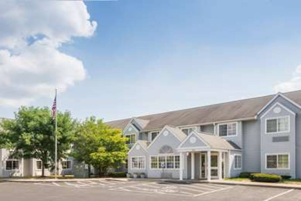 Microtel Inn & Suites By Wyndham Seneca Falls