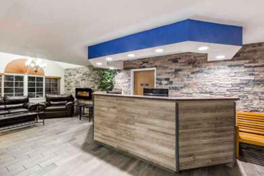 Microtel Inn & Suites By Wyndham Sioux Falls 2