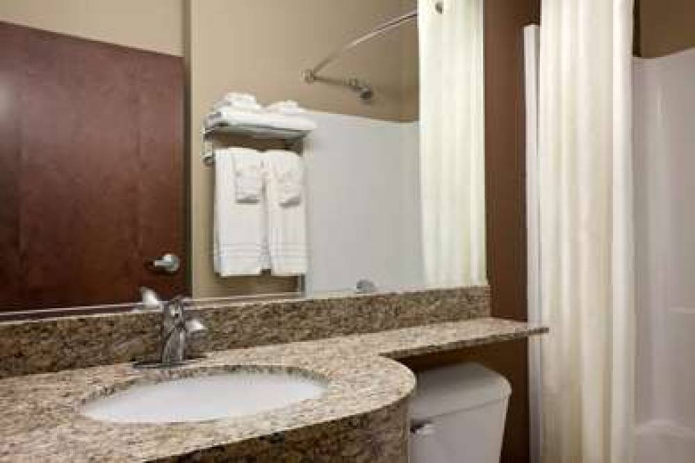 Microtel Inn & Suites By Wyndham St Clairsville 10