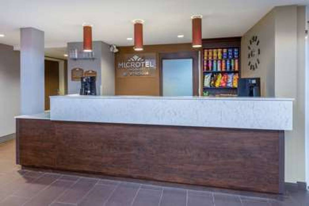 Microtel Inn & Suites By Wyndham Timmins 4