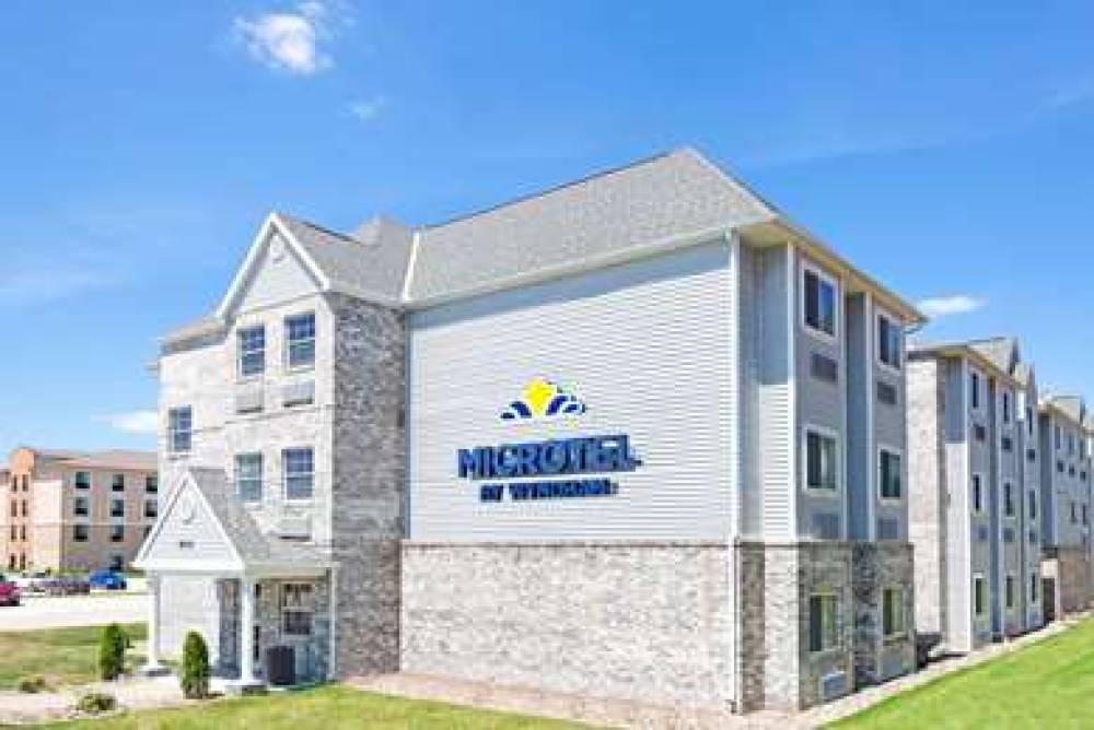 Microtel Inn & Suites By Wyndham Urbandale/Des Moines 1