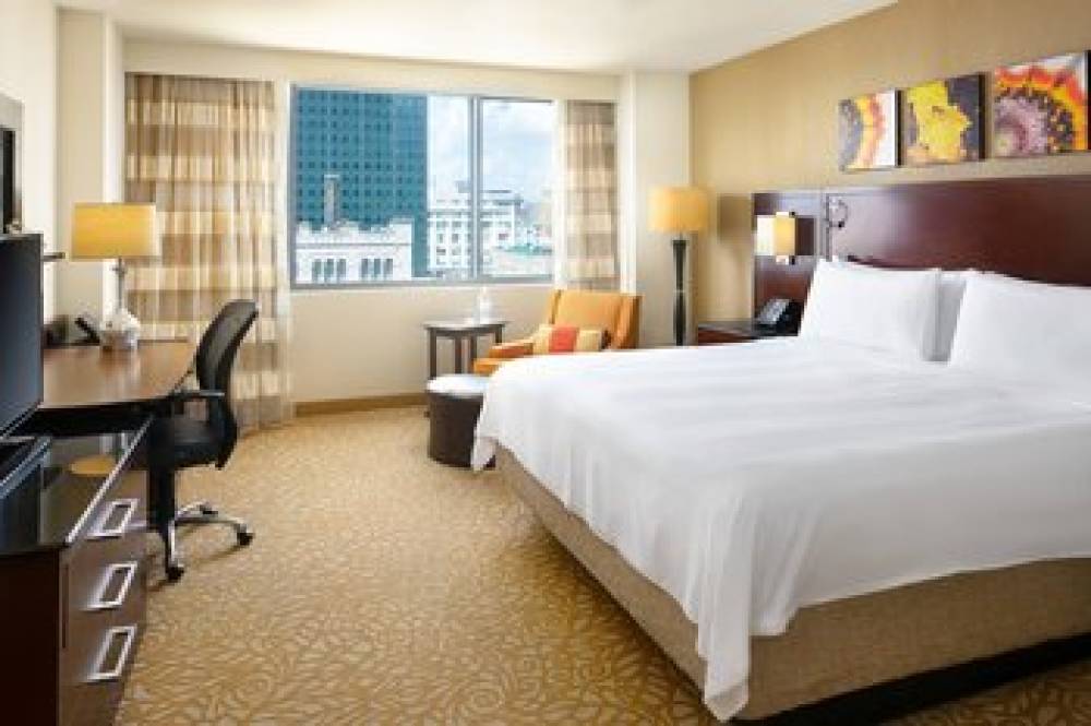 Milwaukee Marriott Downtown 10