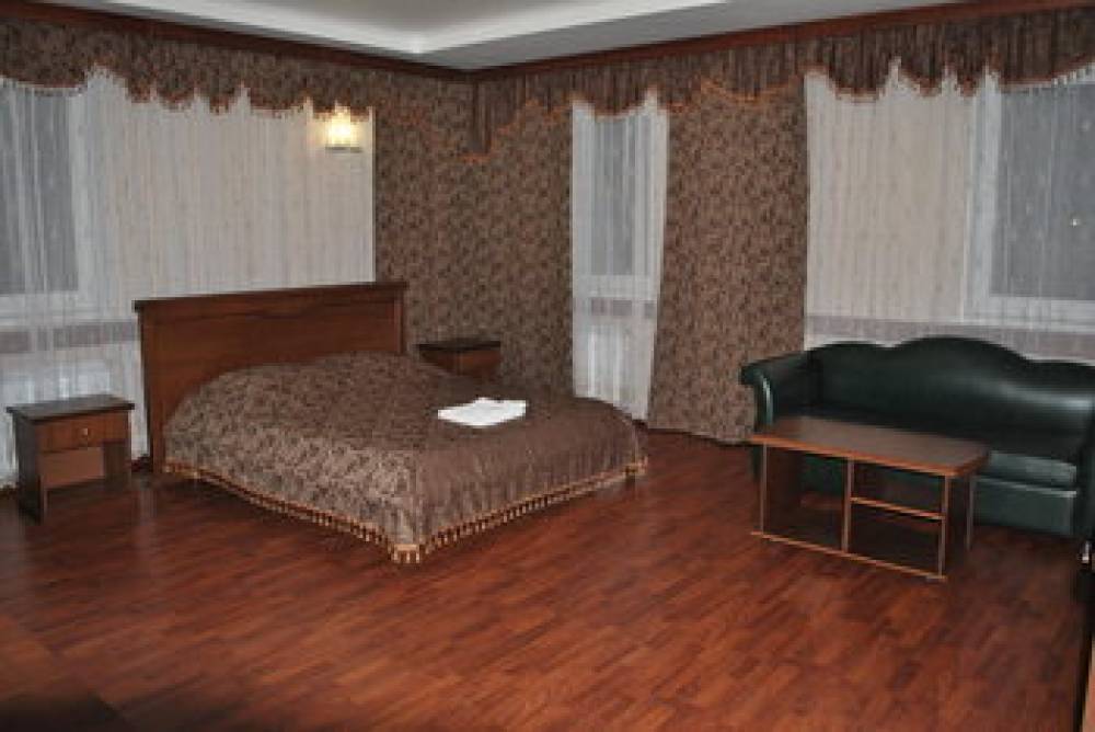 MIRAGE HOTEL COMPLEX SARATOV 5