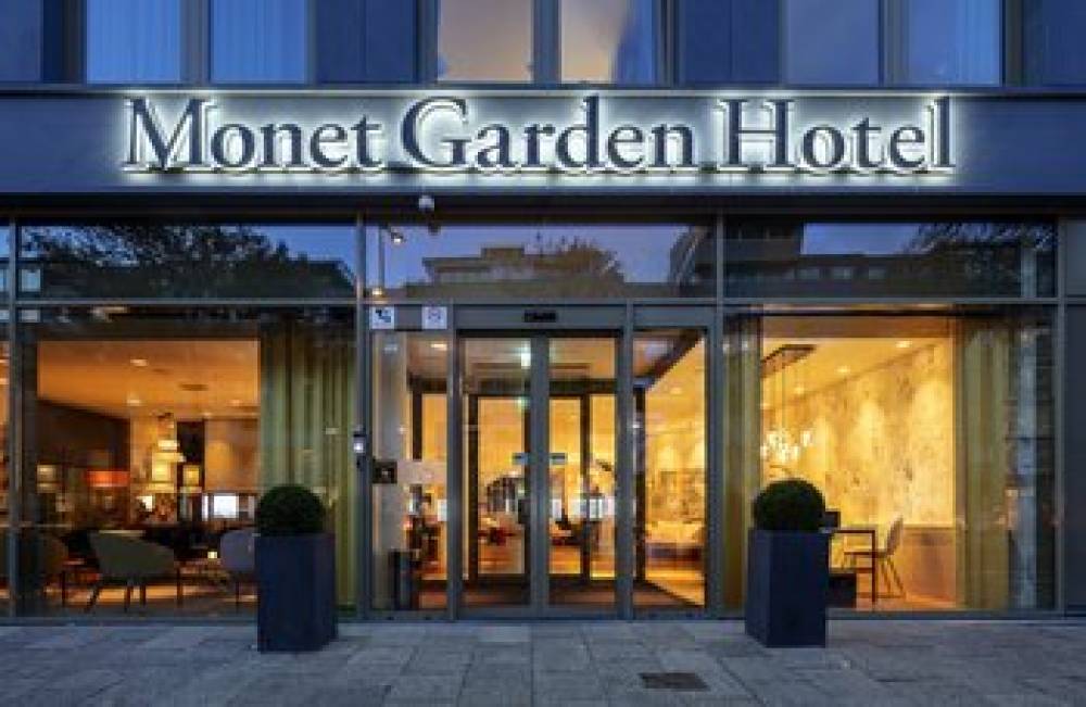 Monet Garden Hotel