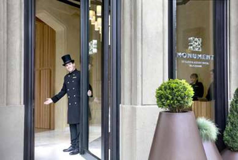 MONUMENT HOTEL 2