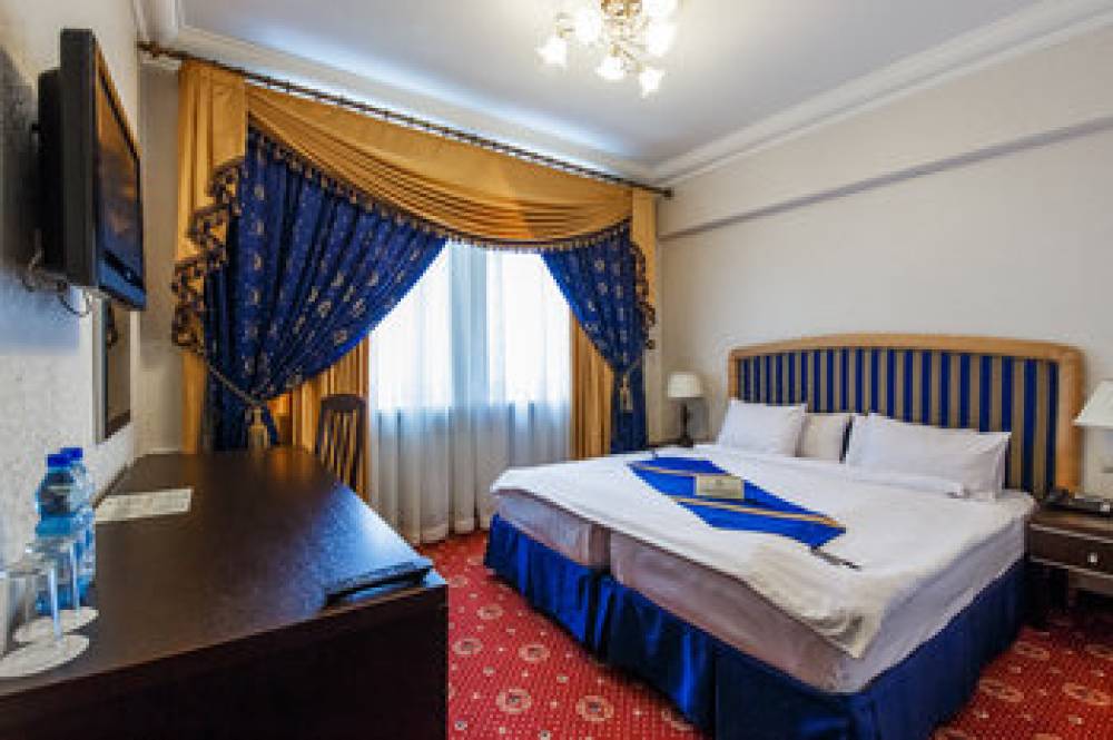 Moscow Holiday Hotel 3