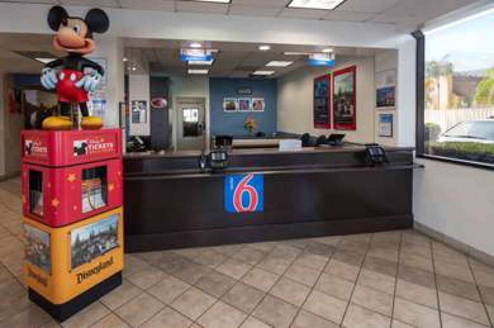 Motel 6 Anaheim Maingate 10