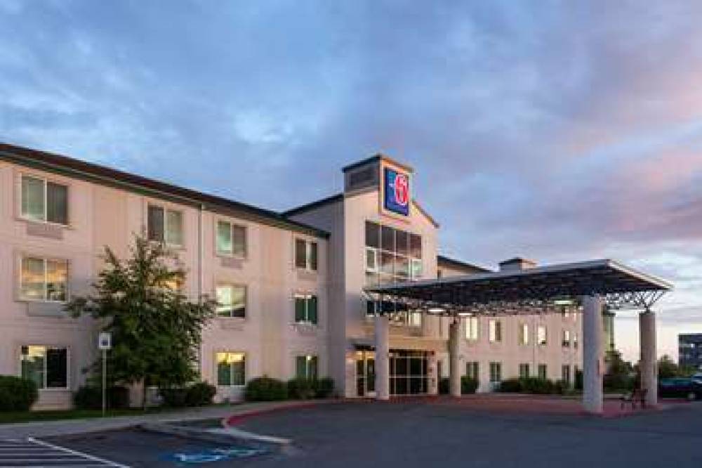 Motel 6 Anchorage - Midtown 2