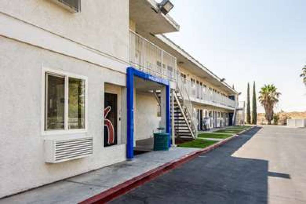 Motel 6 Bakersfield East 6