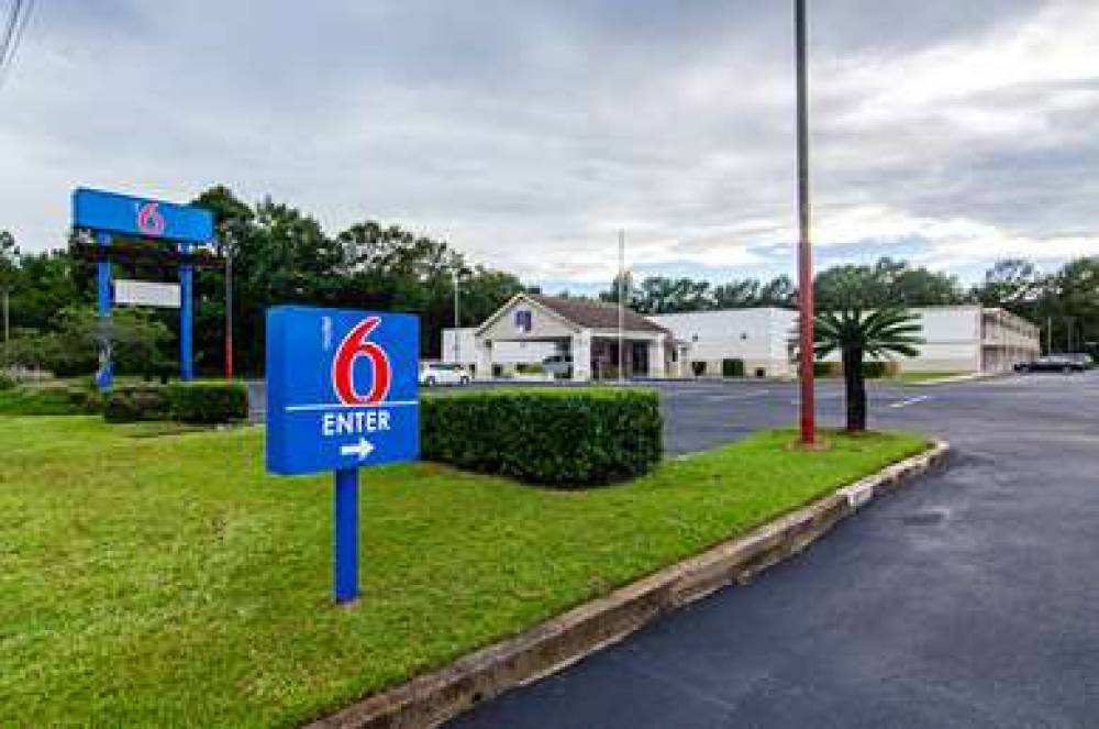 MOTEL 6 BAY MINETTE 1