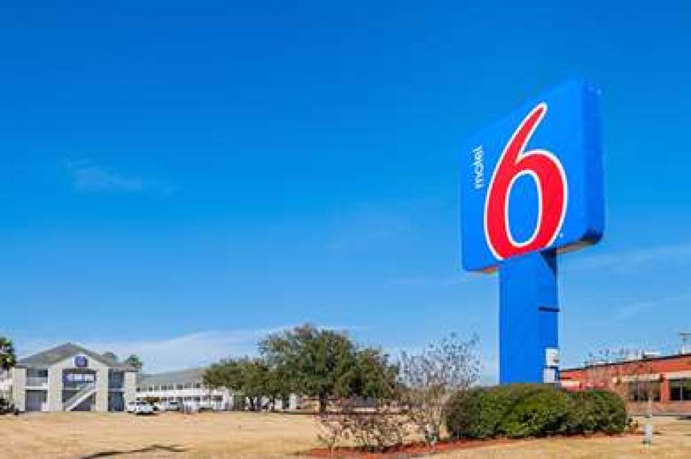 MOTEL 6 BAY ST. LOUIS, MS 1