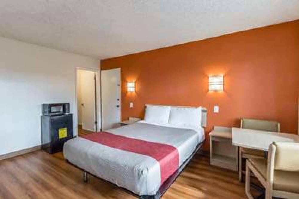 Motel 6 Beaverton 8