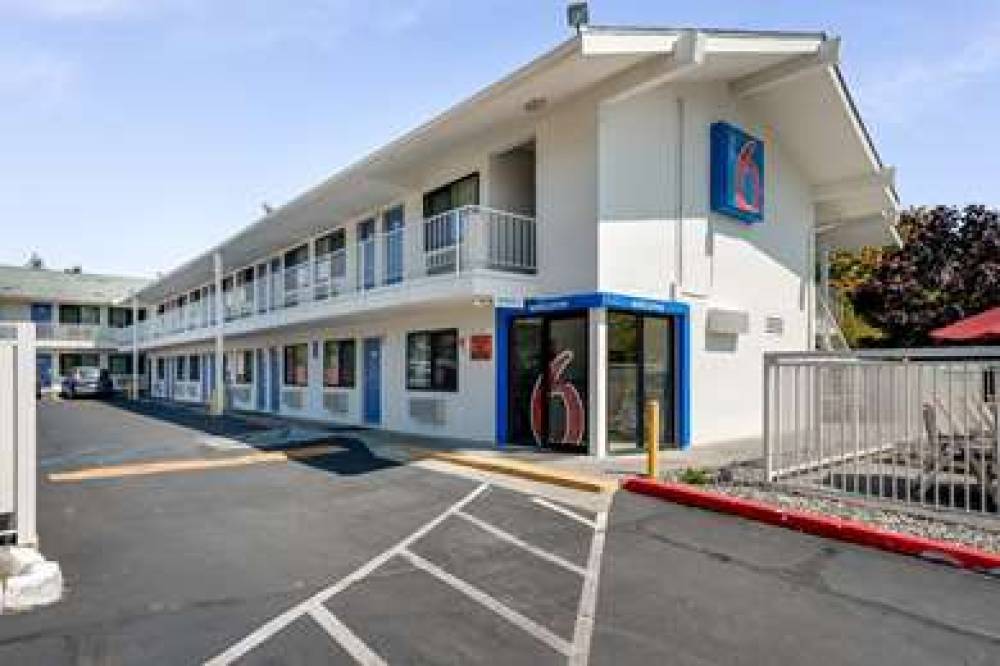 Motel 6 Bellingham 2