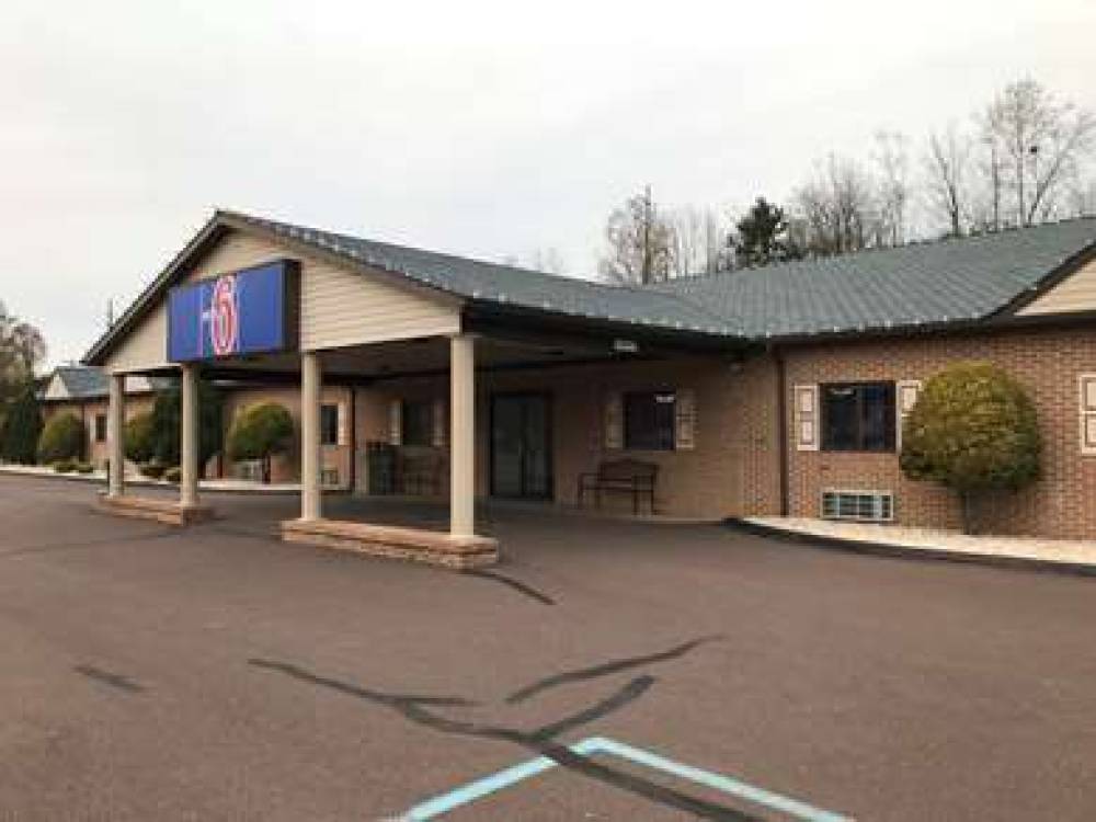 MOTEL 6 BLOOMSBURG PA 2