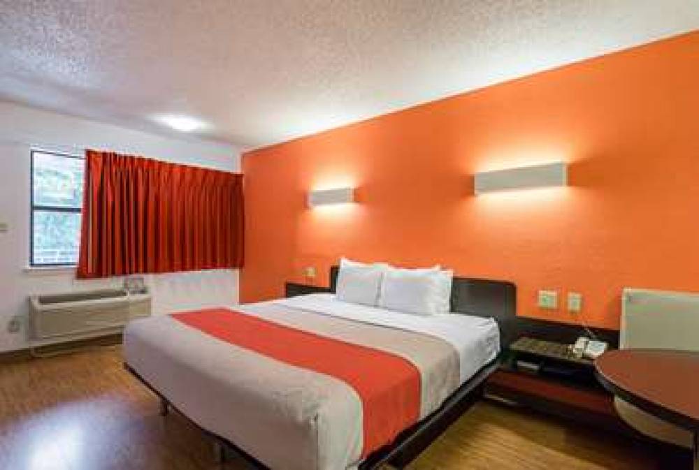 Motel 6 Boerne TX 9