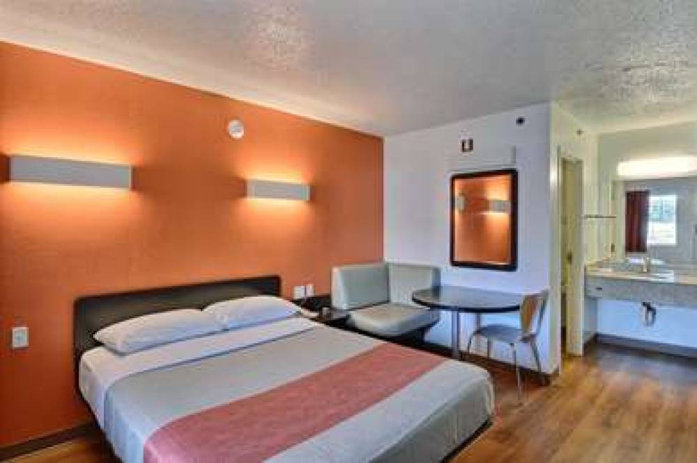 Motel 6 Boston - Tewksbury 8