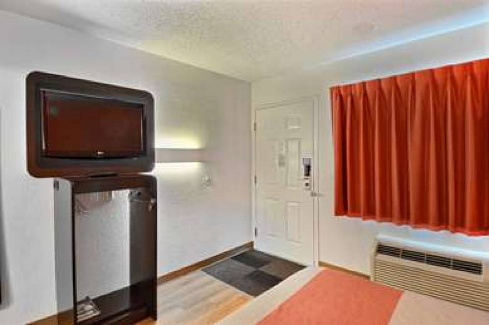 Motel 6 Boston - Tewksbury 6