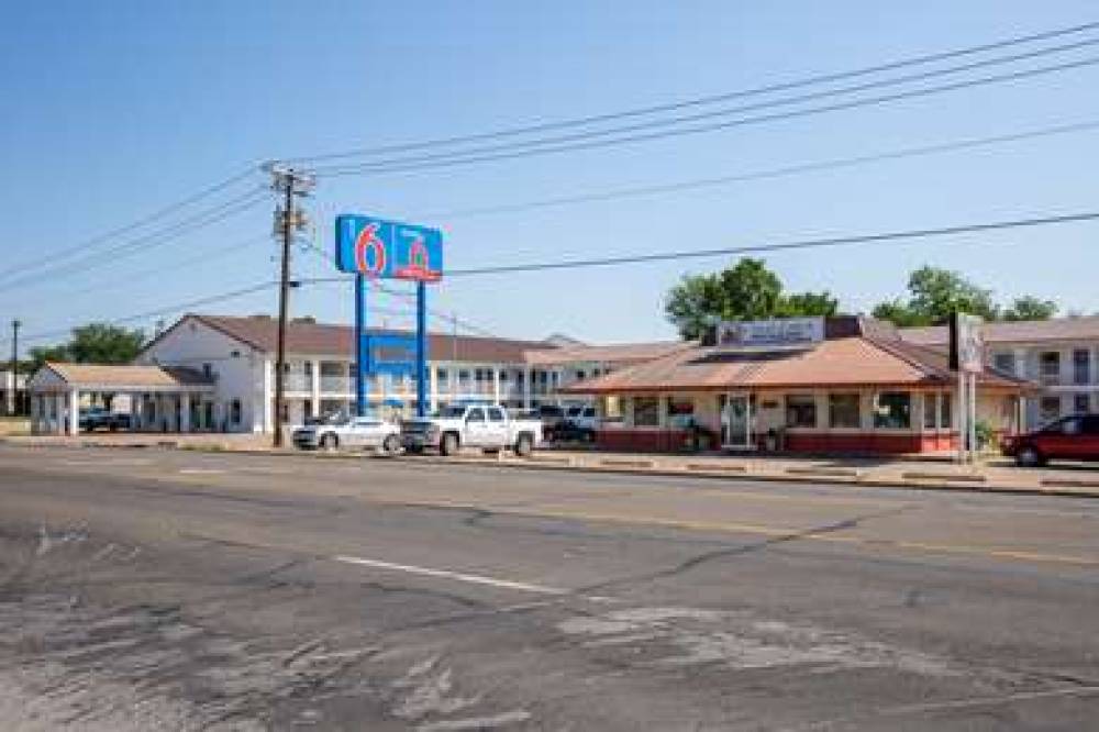 MOTEL 6 BRYAN, TX - UNIVERSITY AREA 5