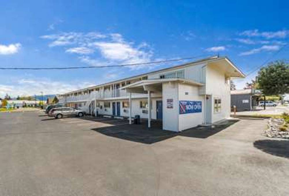 MOTEL 6 BURLINGTON, WA 3