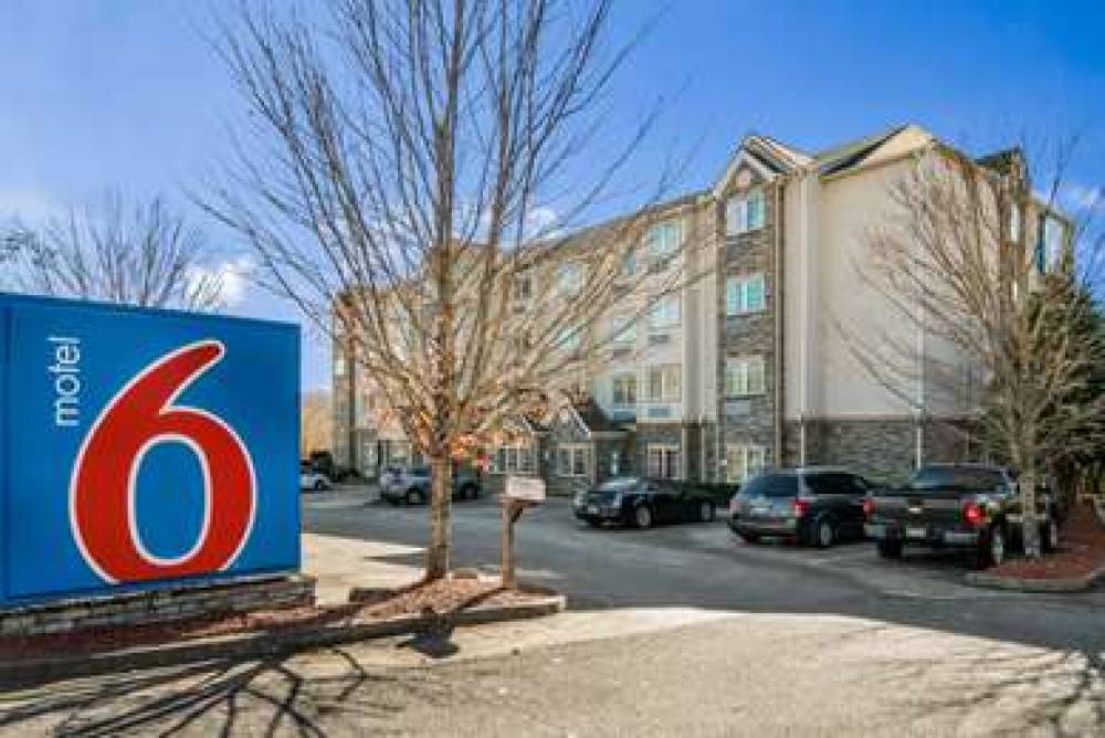 Motel 6 Canton GA 2