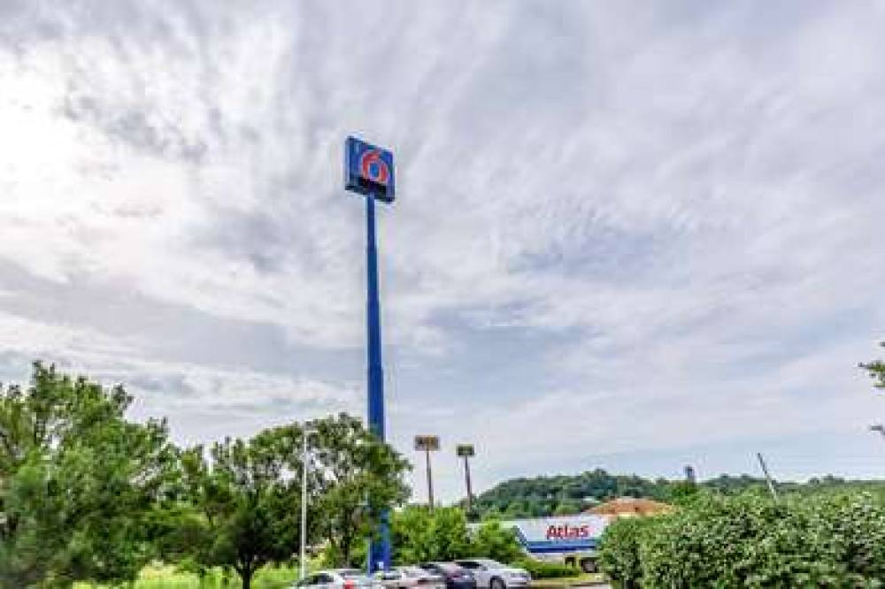 MOTEL 6 CASEYVILLE IL 2