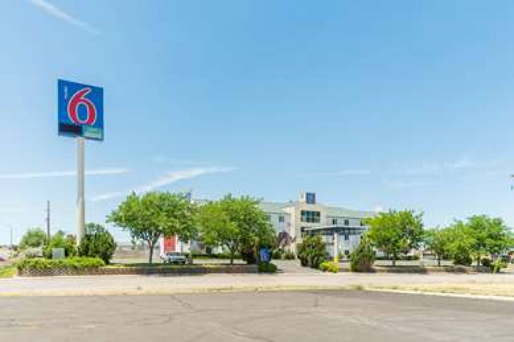 MOTEL 6 CEDAR CITY 3