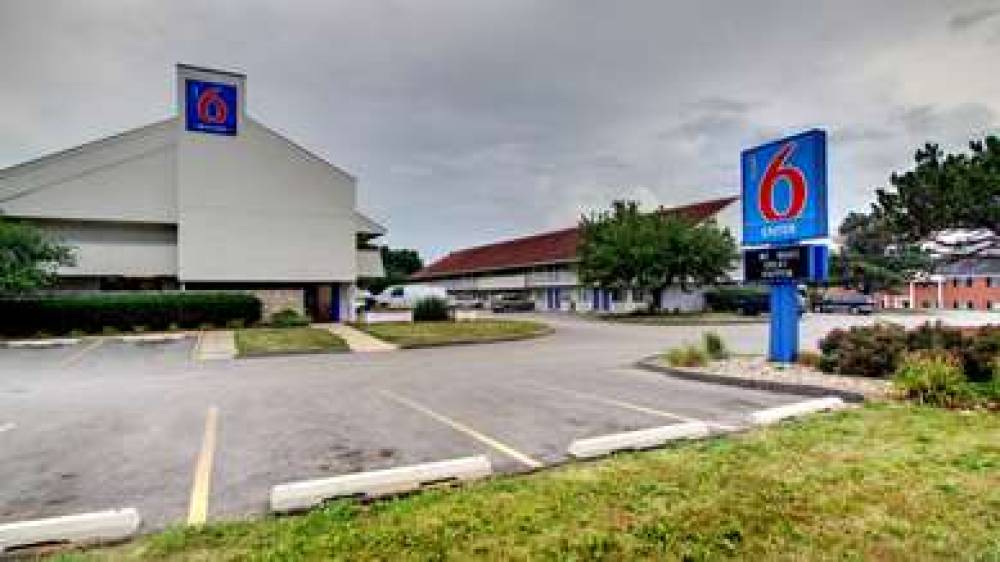 Motel 6 Cedar Rapids 2