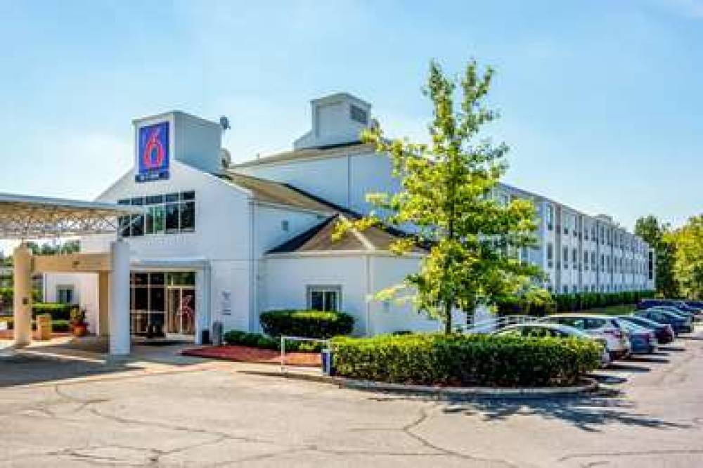 MOTEL 6 CHARLOTTE - FORT MILL, SC 1