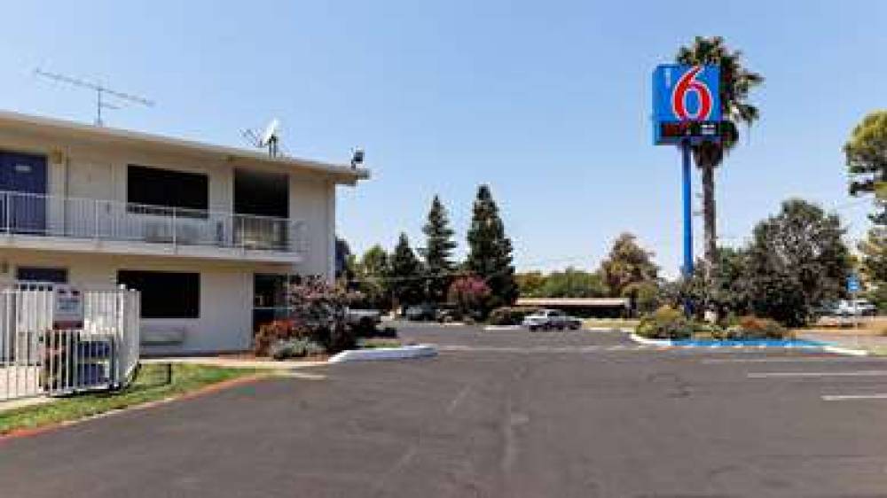 Motel 6 Chico 3