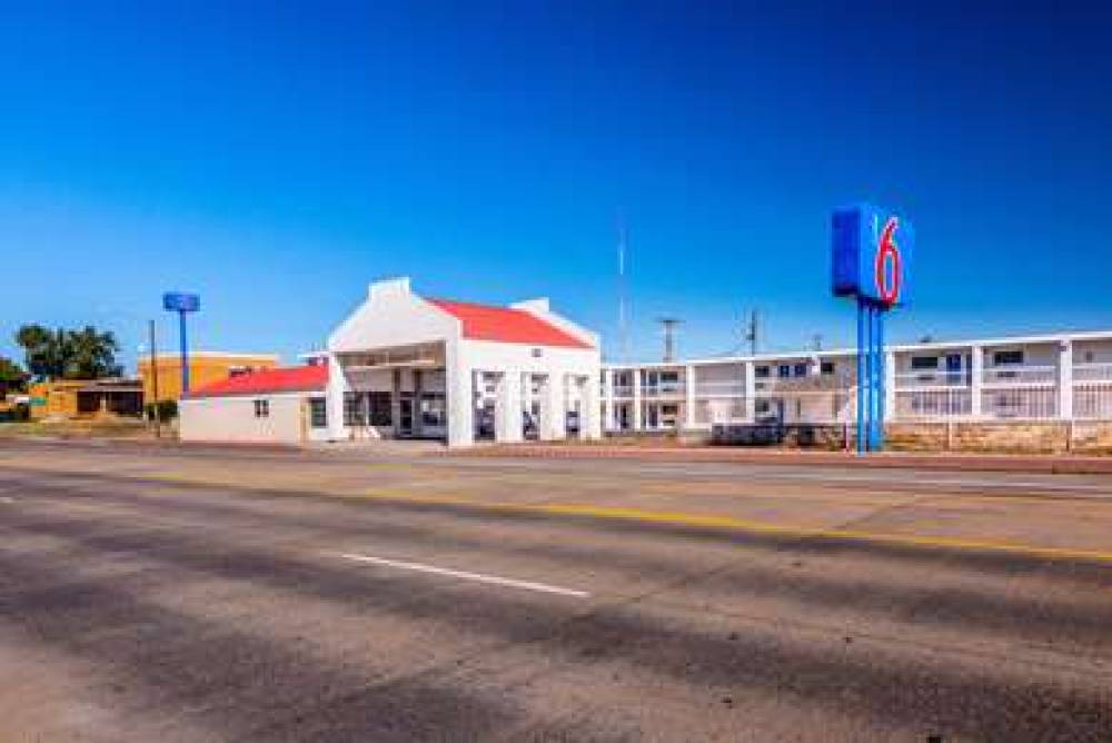 MOTEL 6 CHILDRESS TX 2