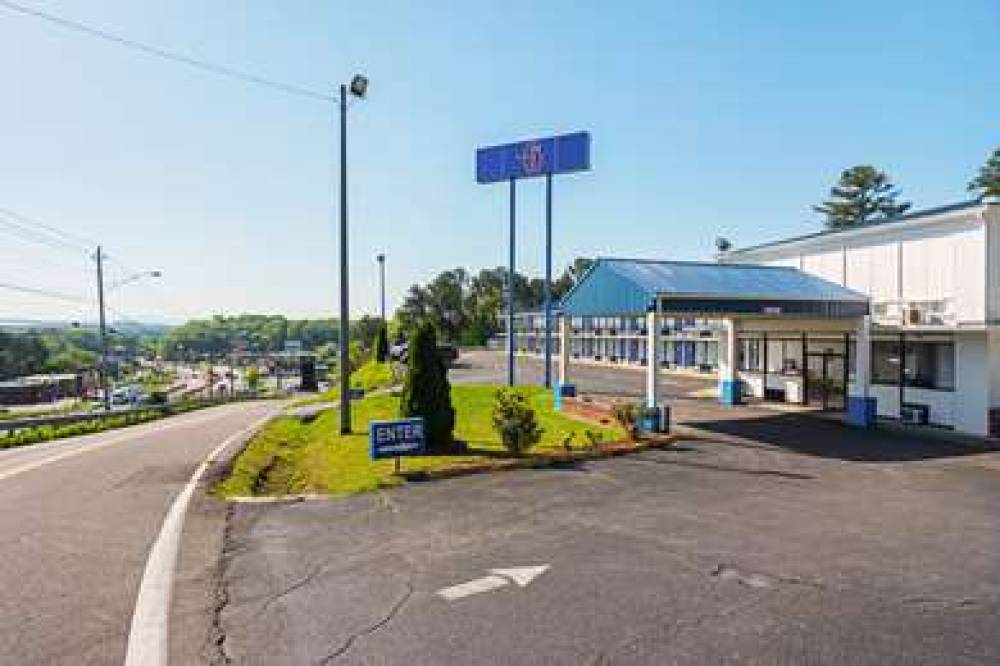 MOTEL 6 CLEVELAND, TN 4