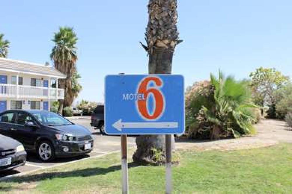 Motel 6 Coalinga East 9