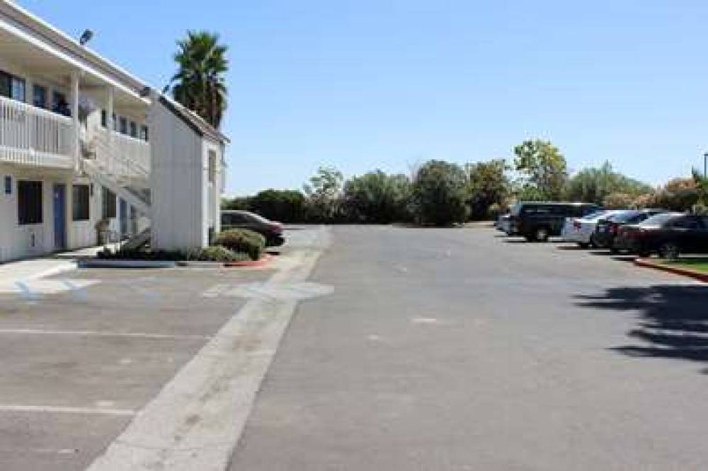 Motel 6 Coalinga East