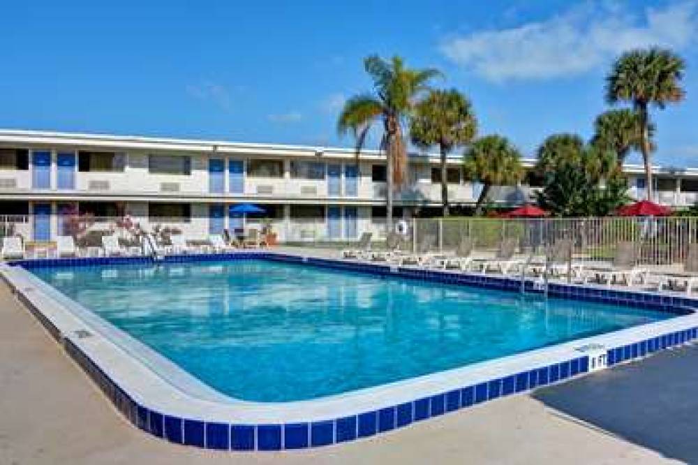 Motel 6 Cocoa Beach 5