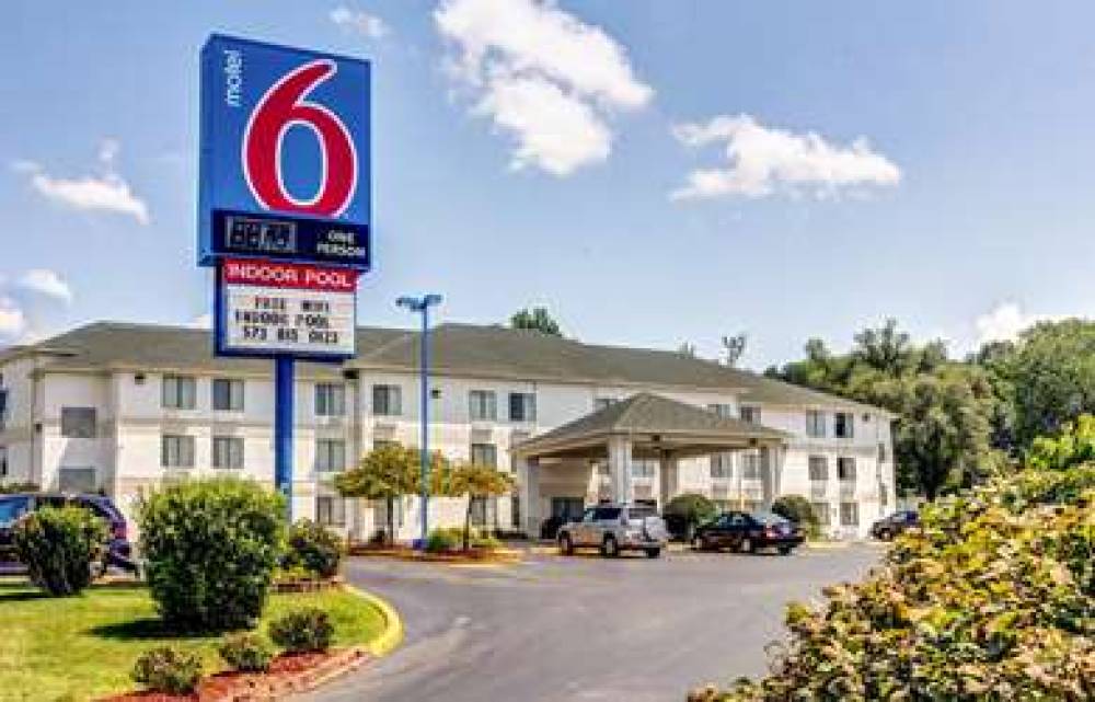 MOTEL 6 COLUMBIA MO 1