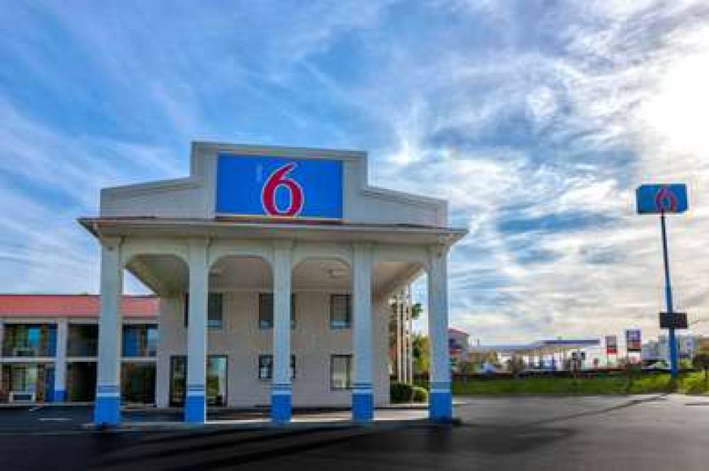 Motel 6 Cookeville TN 1