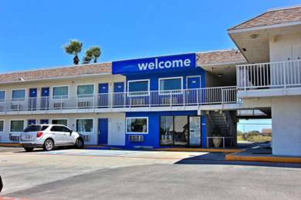 Motel 6 Corpus Christi East - North Padre Island 6