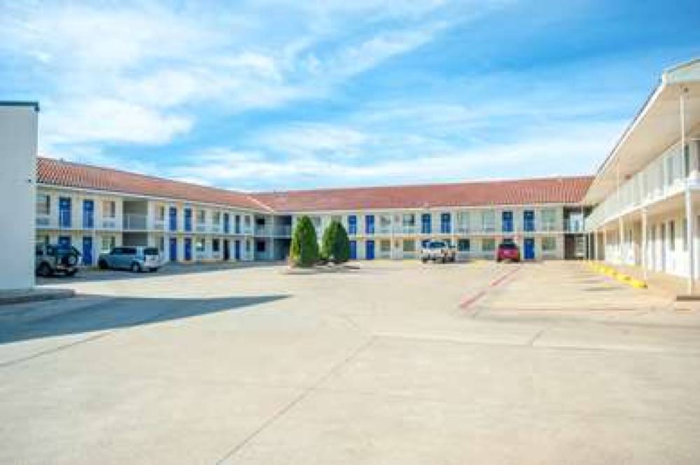 Motel 6 Corsicana TX 3