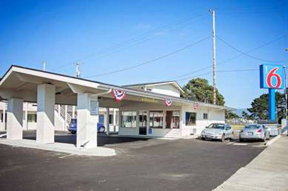 MOTEL 6 CRESCENT CITY, CA 1