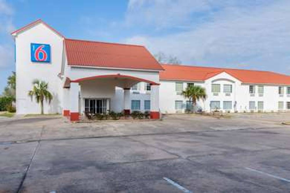 Motel 6 Crowley La