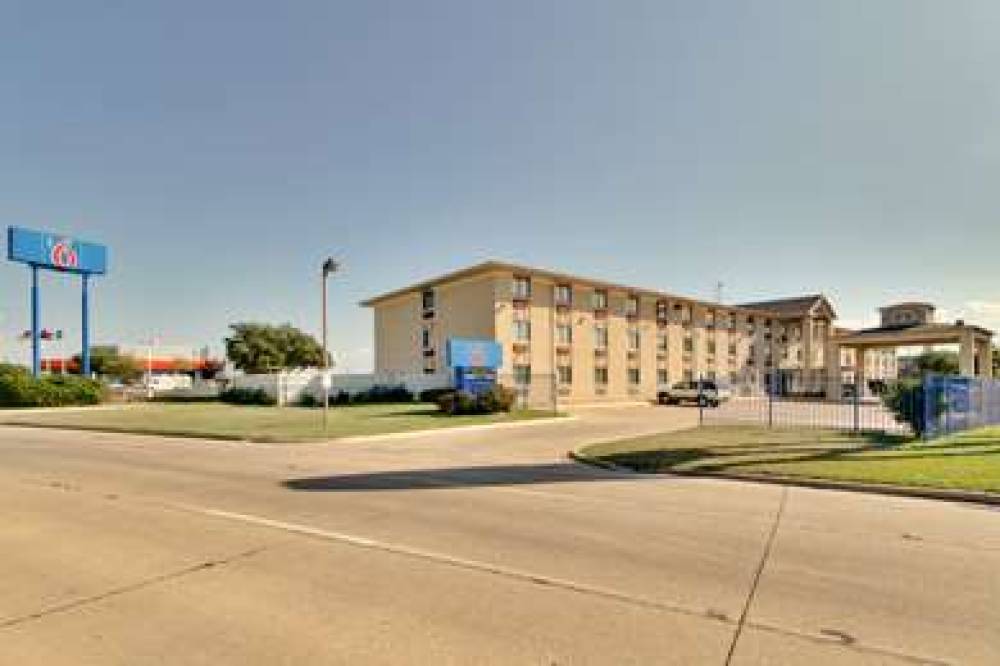 Motel 6 Dallas-Fair Park 2