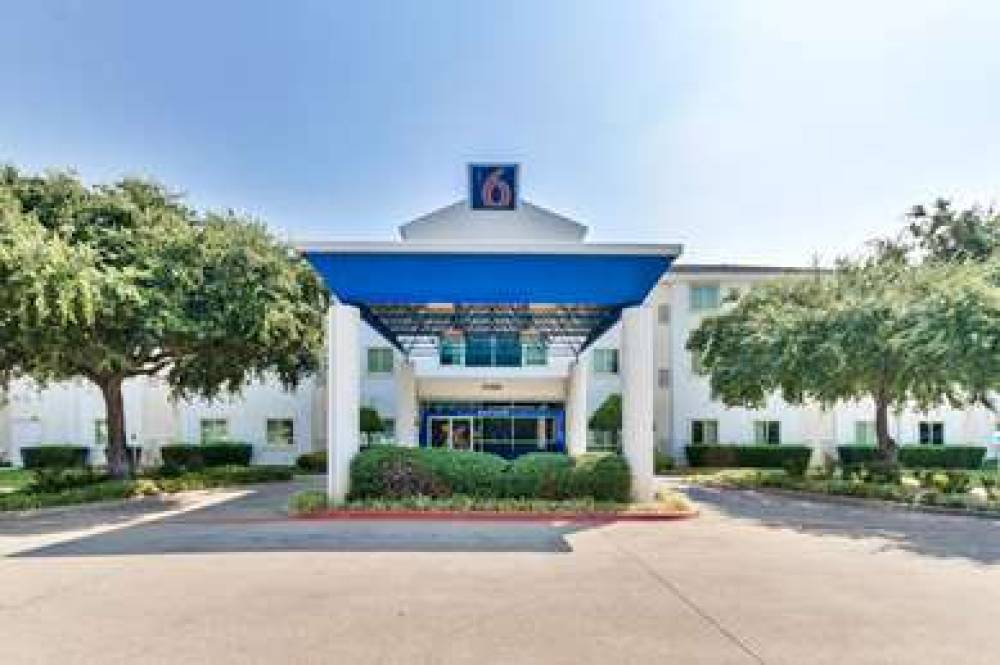 Motel 6 Dallas Lewisville 1