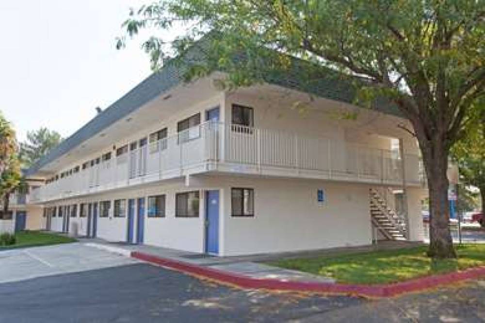 MOTEL 6 DAVIS SACRAMENTO AREA 4